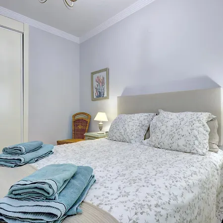 Banana Primera Linea De Playa Marbella