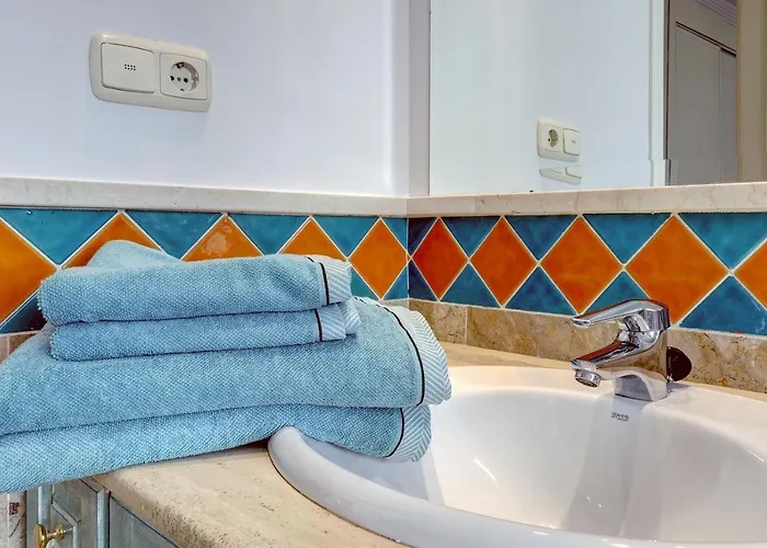 Banana Primera Linea De Playa * ماربيا